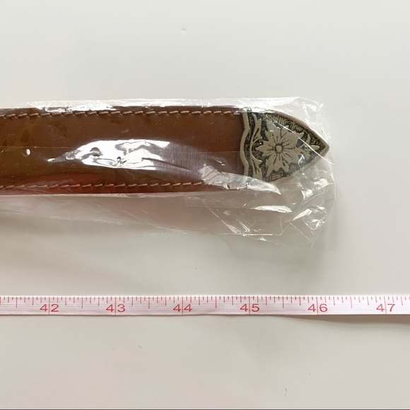 🌸New🌸 Women’s Leather Gaucho Belt Cuoio One Size NWT - Picture 3 of 4